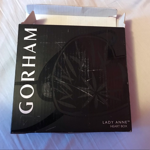 Gorham Crystal Heart Dish - Picture 5 of 5